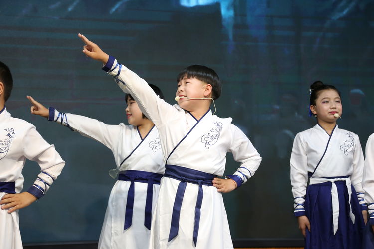 1652666084818308.jpg 02.jpg